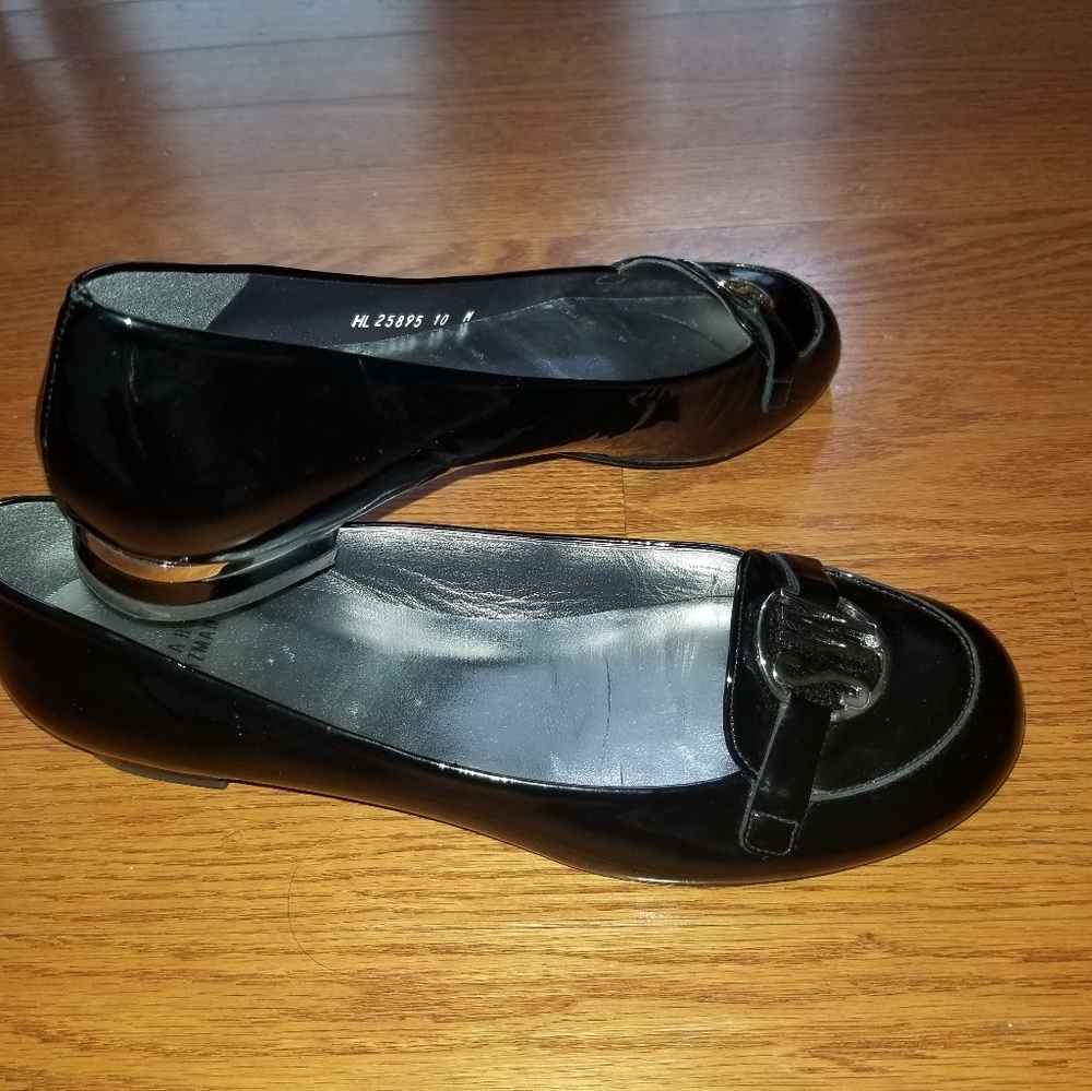 Stuart Weitzman Flats - Picture 2 of 3